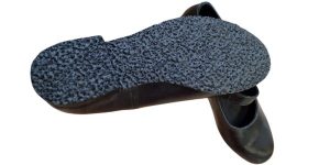 черни скарпини - подметка